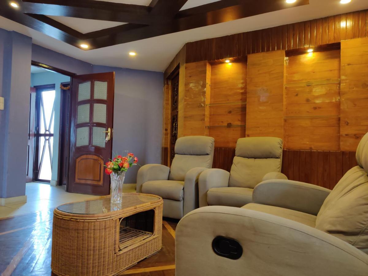 Hostmandu B&B Lalitpur Bagian luar foto