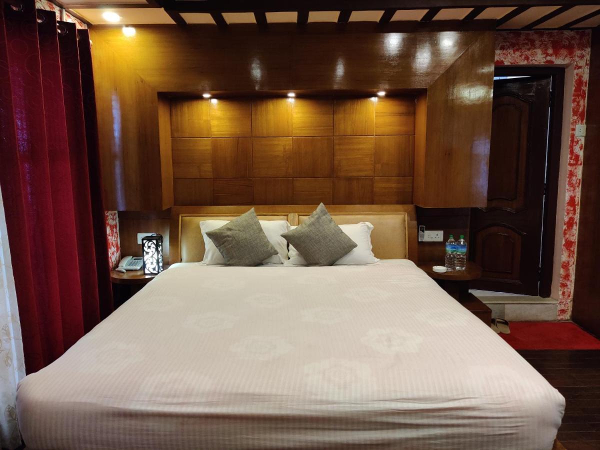 Hostmandu B&B Lalitpur Bagian luar foto