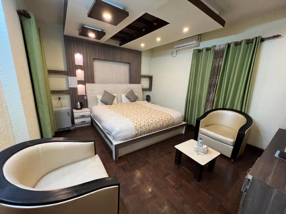 Hostmandu B&B Lalitpur Bagian luar foto