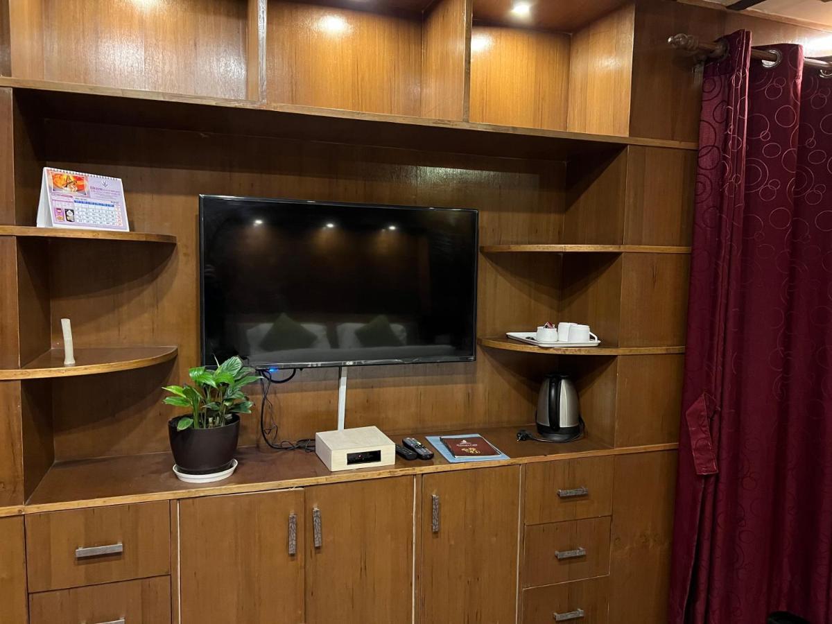 Hostmandu B&B Lalitpur Bagian luar foto