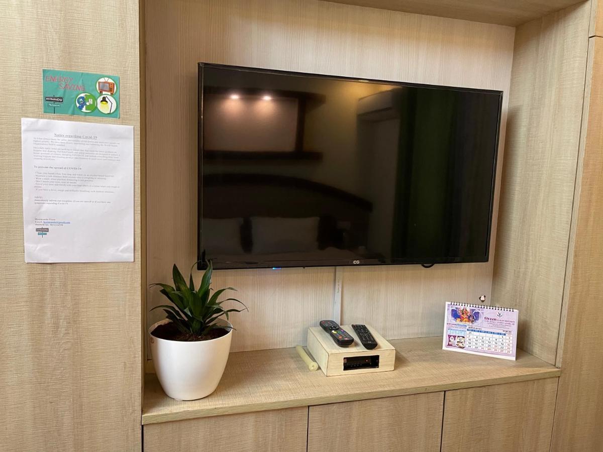 Hostmandu B&B Lalitpur Bagian luar foto