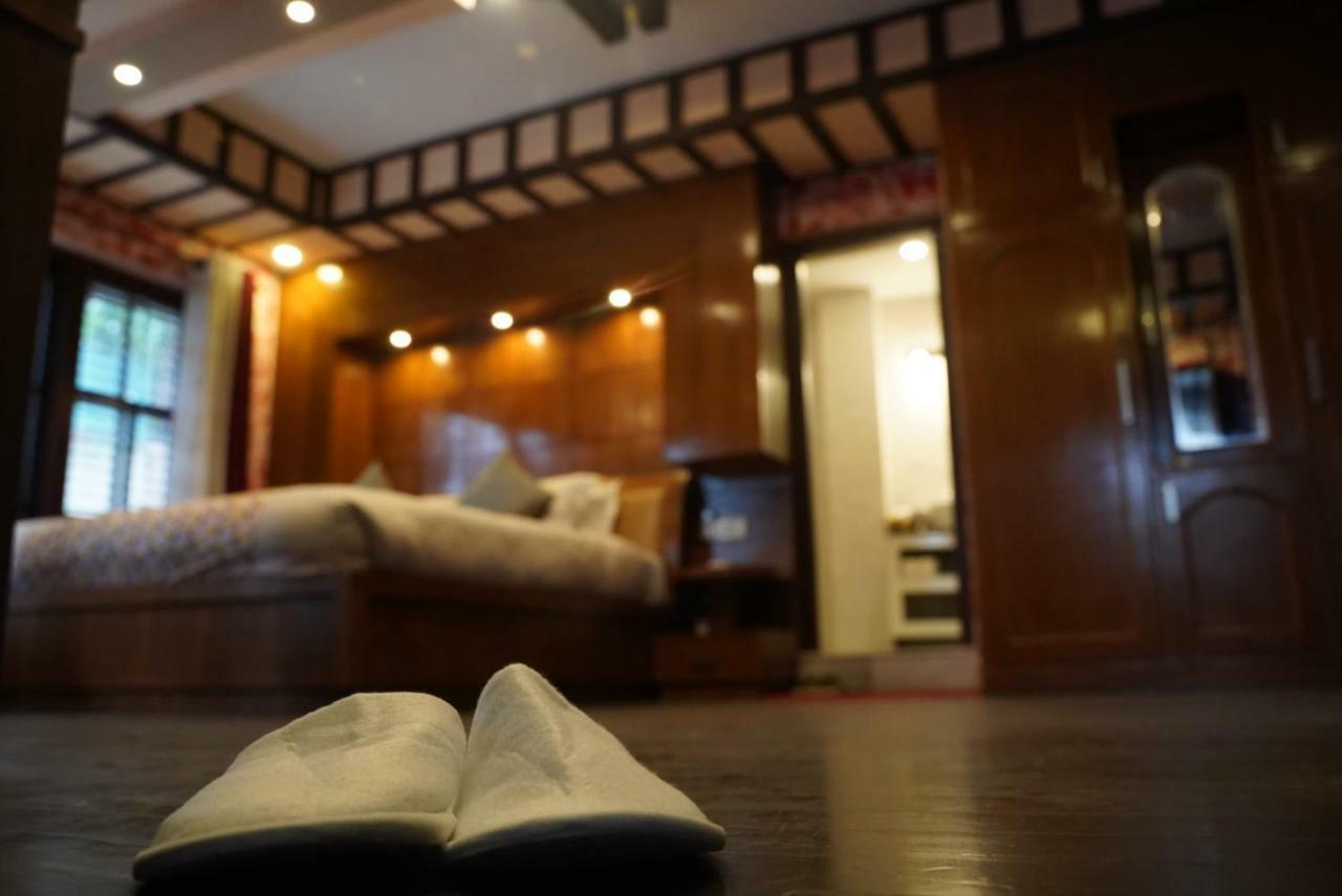 Hostmandu B&B Lalitpur Bagian luar foto