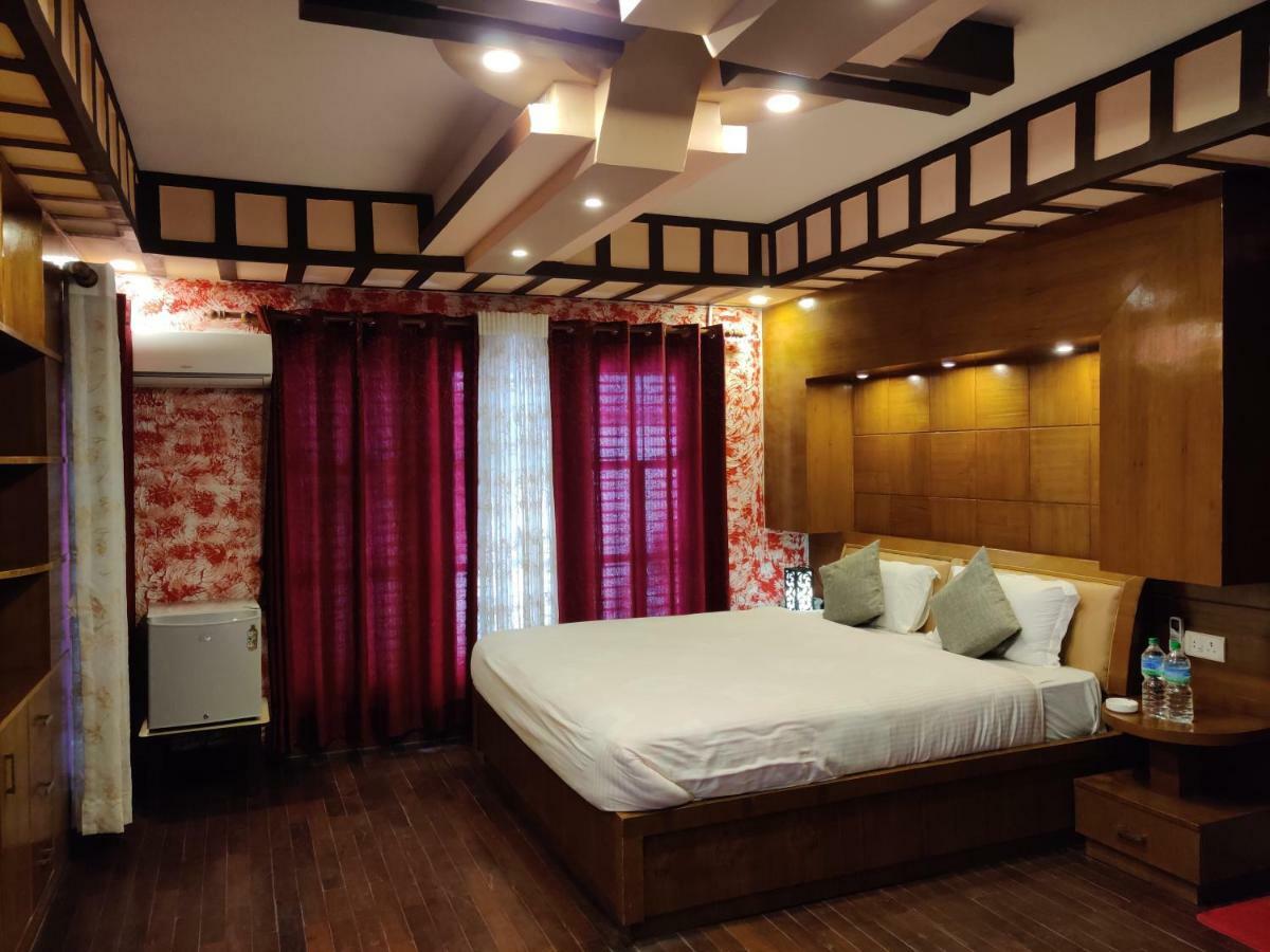 Hostmandu B&B Lalitpur Bagian luar foto