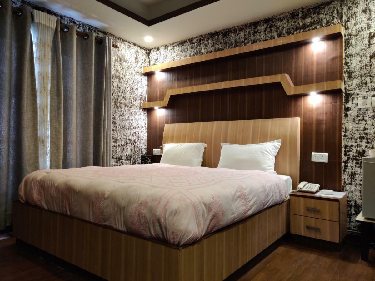 Hostmandu B&B Lalitpur Bagian luar foto